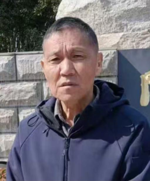 走失者照片 天门市寻人：六旬老人走失，穿黑色上...