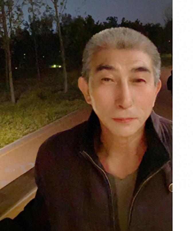 走失者照片 北京市寻人：六旬老人走失，穿米白色...
