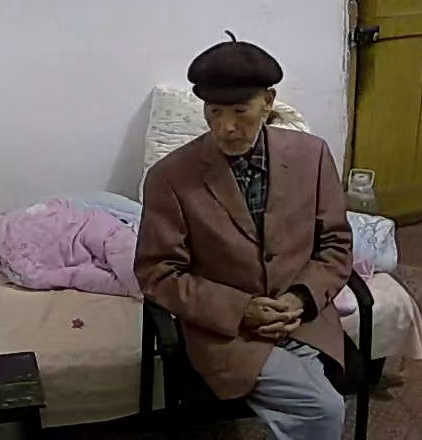 走失者照片 株洲市寻人：七旬老人走失，穿浅红色...