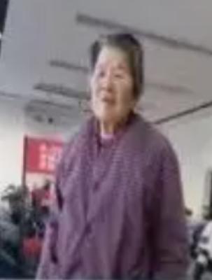 走失者照片 常州市寻人：八旬老太走失，高1米6...