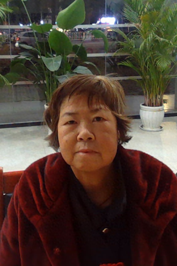 走失者照片 昆明寻亲:五旬女子被救助,自述农历...