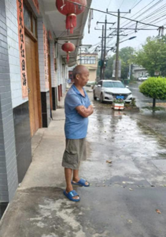 走失者照片 芜湖市无为市寻人：六旬老人走失，患...