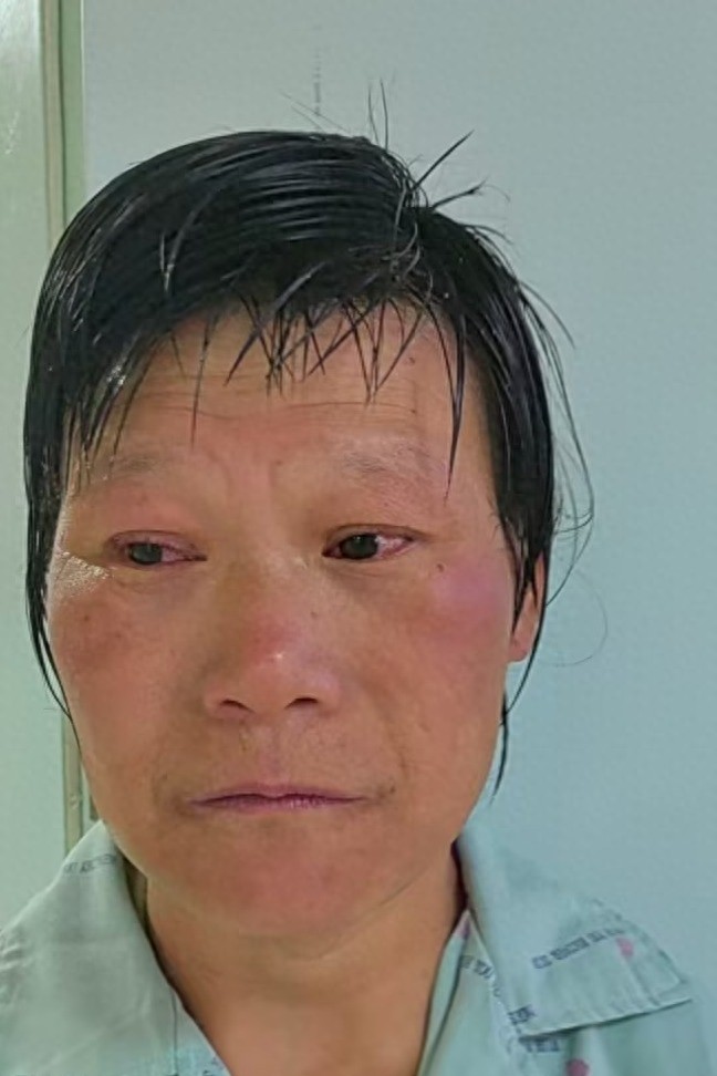 走失者照片 合肥市寻亲：五旬女子被救助，穿黄色...