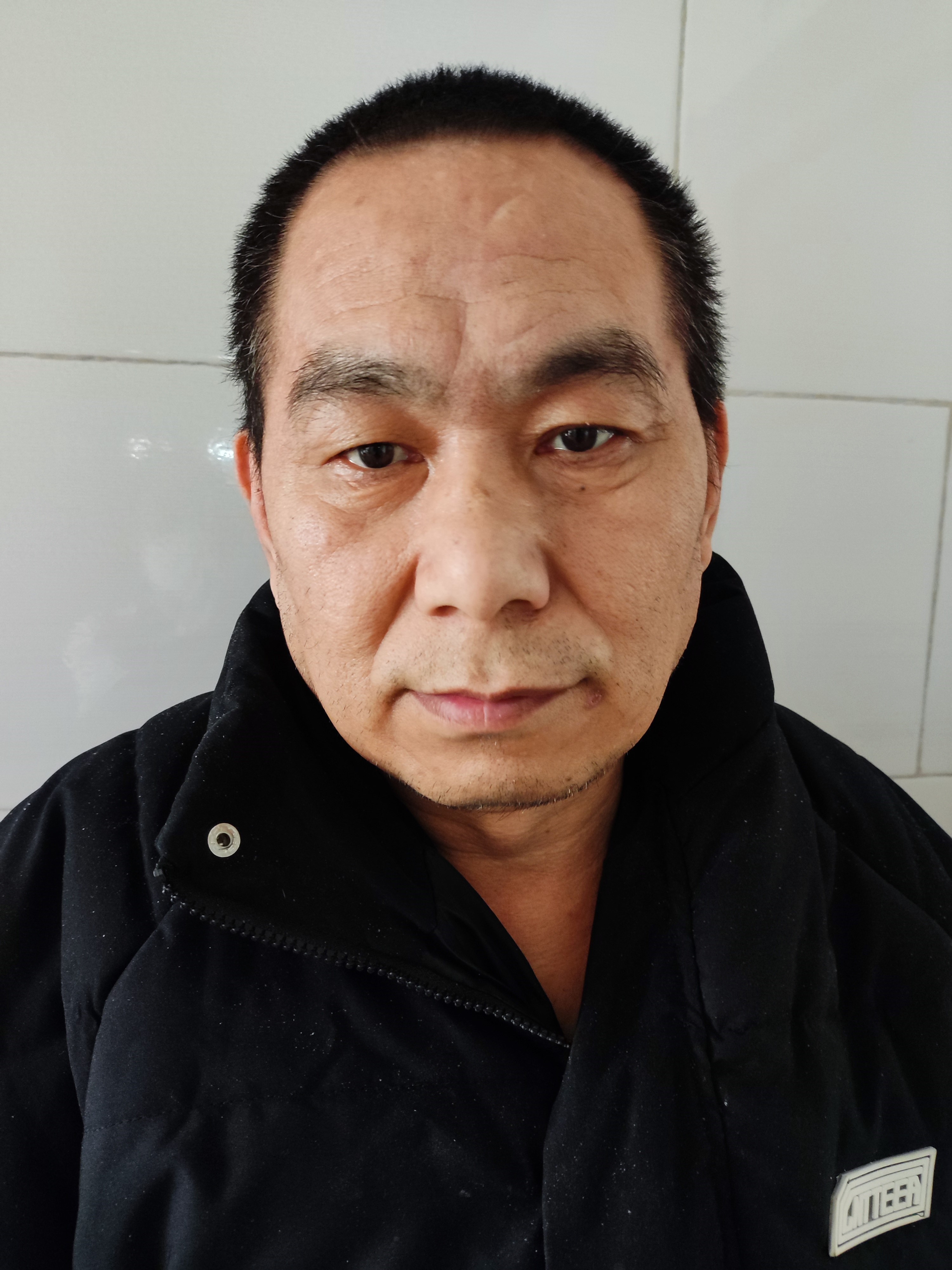 走失者照片 广州市寻亲：五旬男子被救助，自述叫...