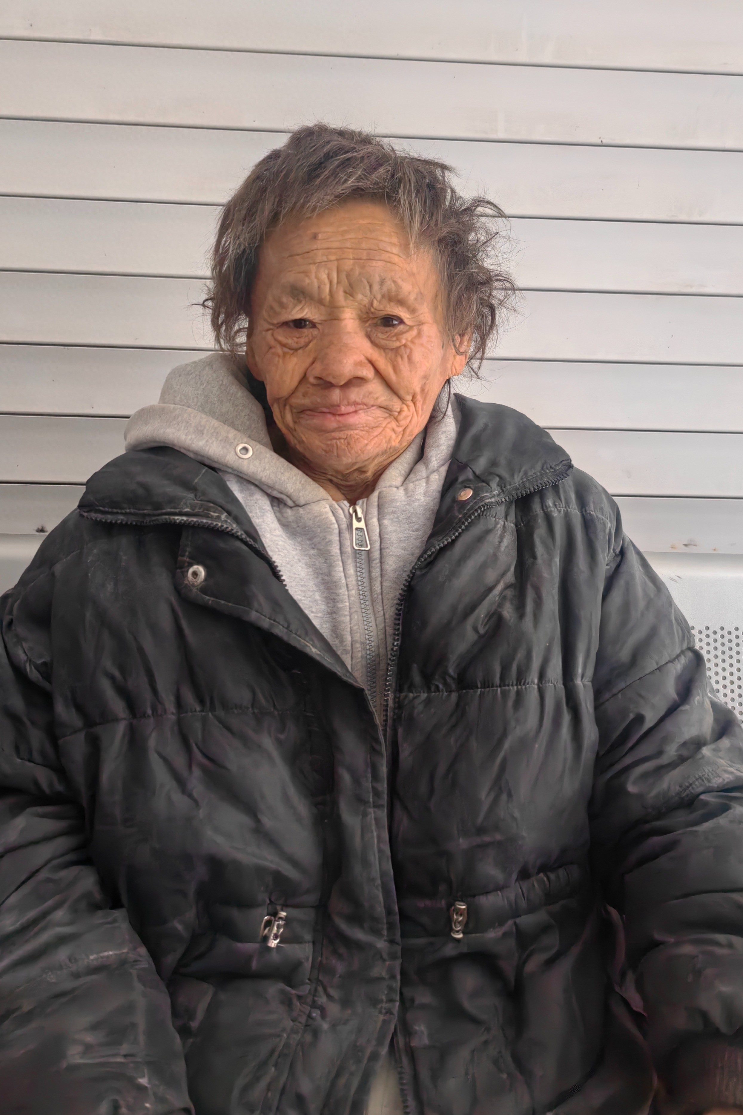 走失者照片 徐州市寻亲：七旬老太被救助，高1米...