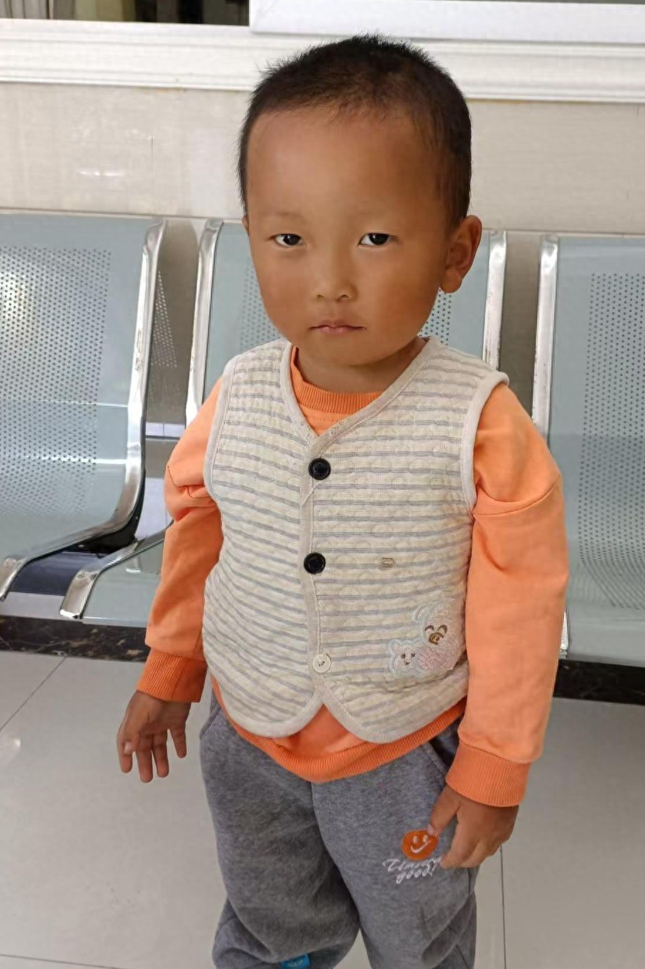 走失者照片 深圳市寻亲：4岁男孩自幼被救助，受...