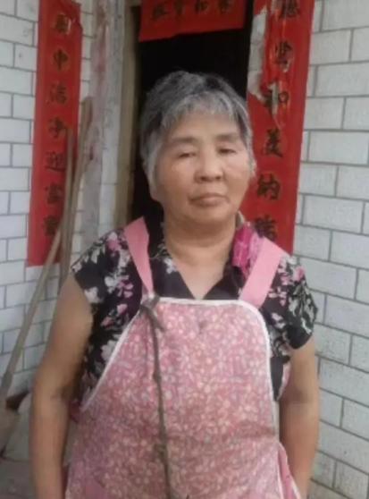 走失者照片 宜宾市寻人：六旬老太走失，高1米5...