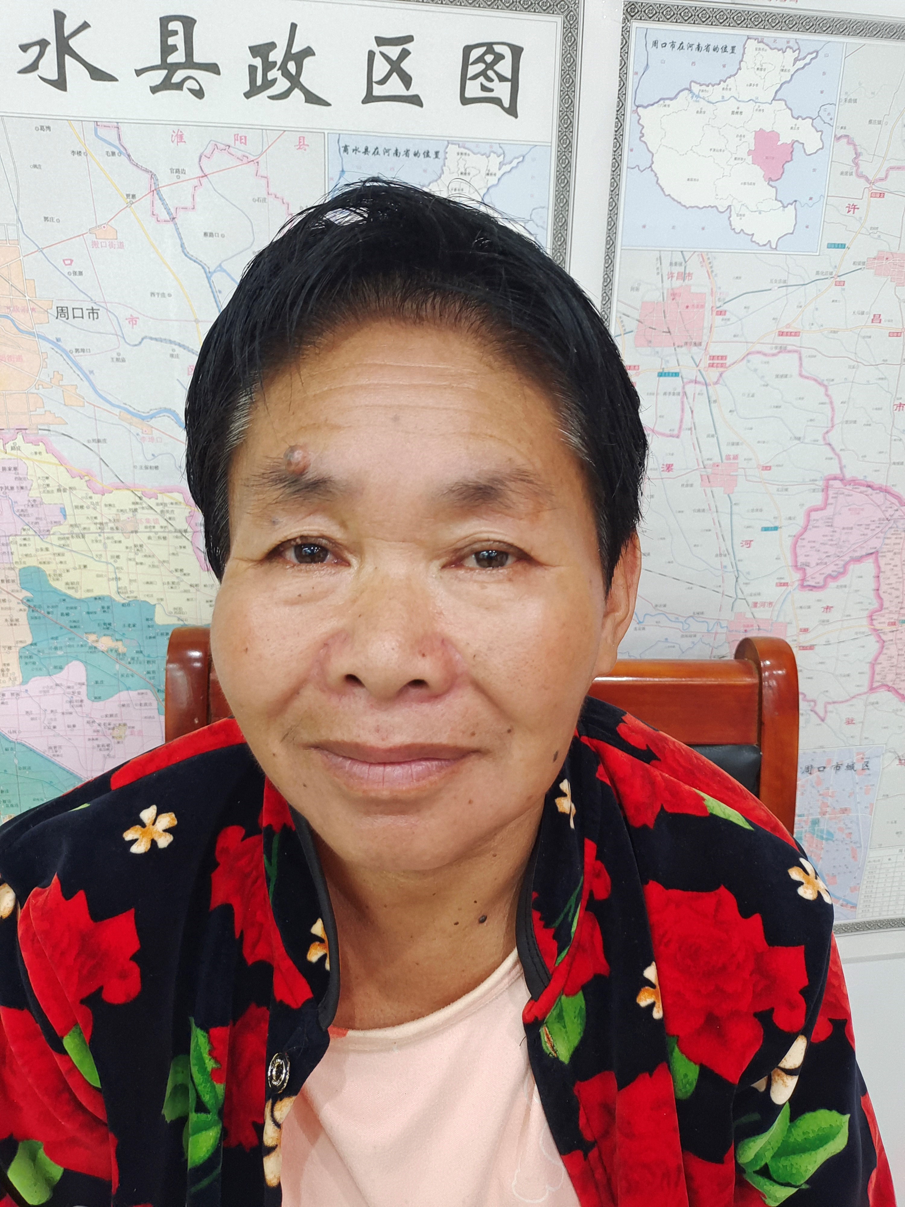 走失者照片 周口市寻亲：六旬老太被救助，穿黑底...