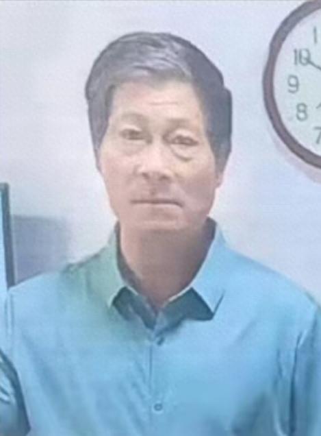 走失者照片 淄博市寻人：六旬老人走失，穿白色短...