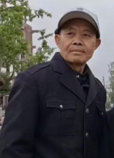 走失者照片 黔西南州寻人：七旬老人走失，穿黑色...