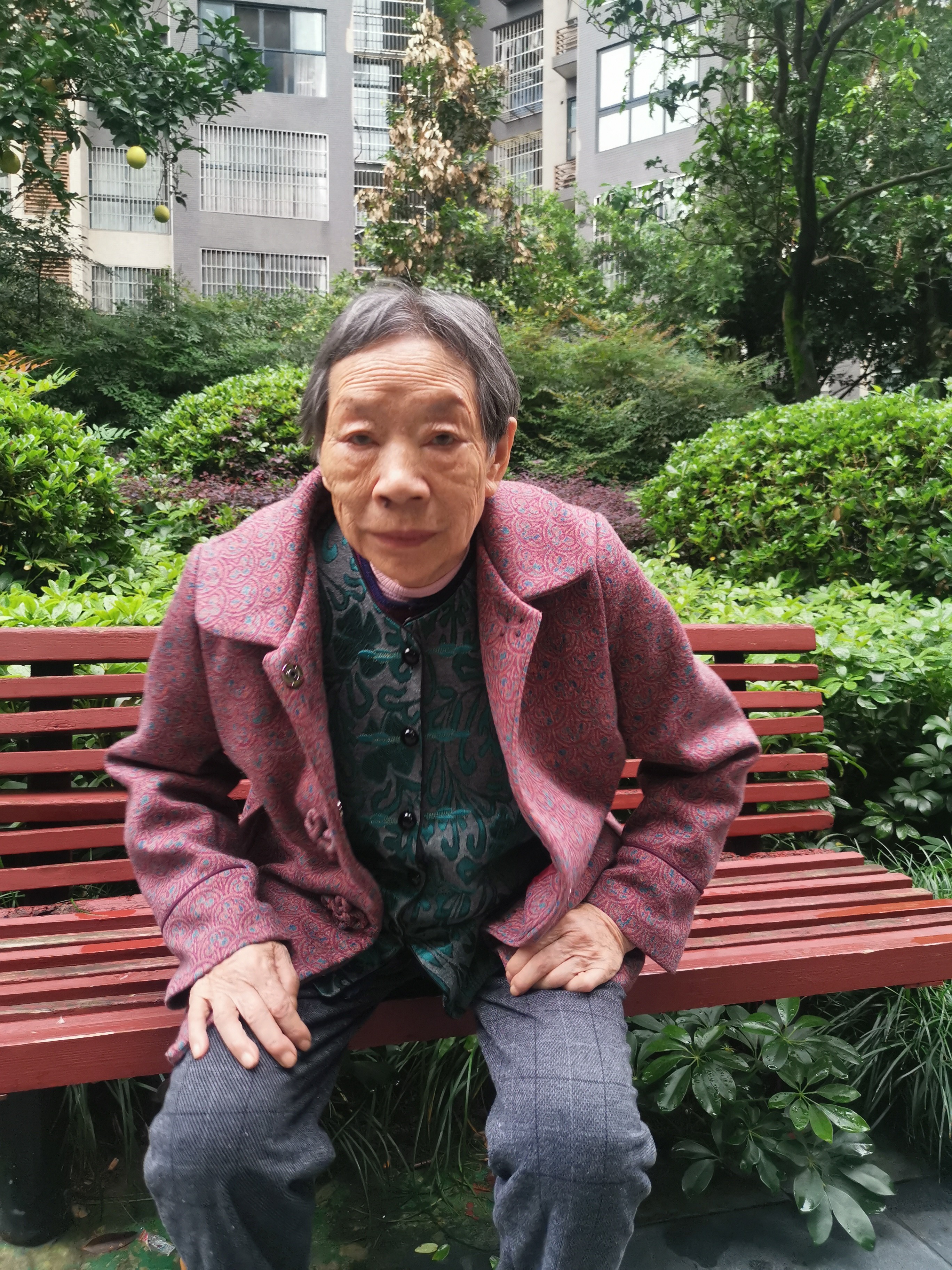 走失者照片 成都市简阳市寻人：七旬老太走失，戴...