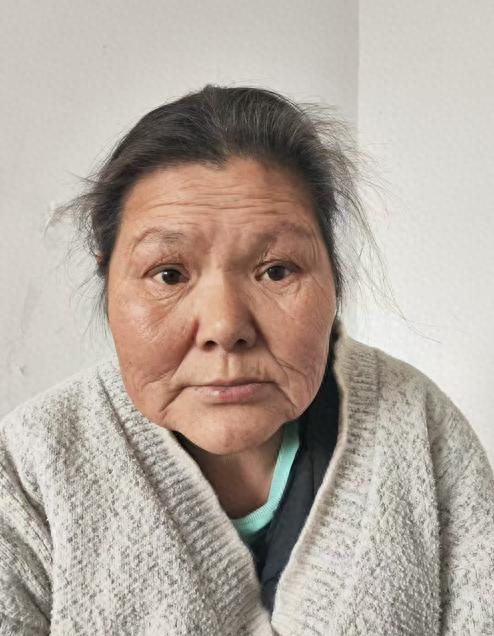 走失者照片 驻马店市寻亲：中年女子被救助，高1...