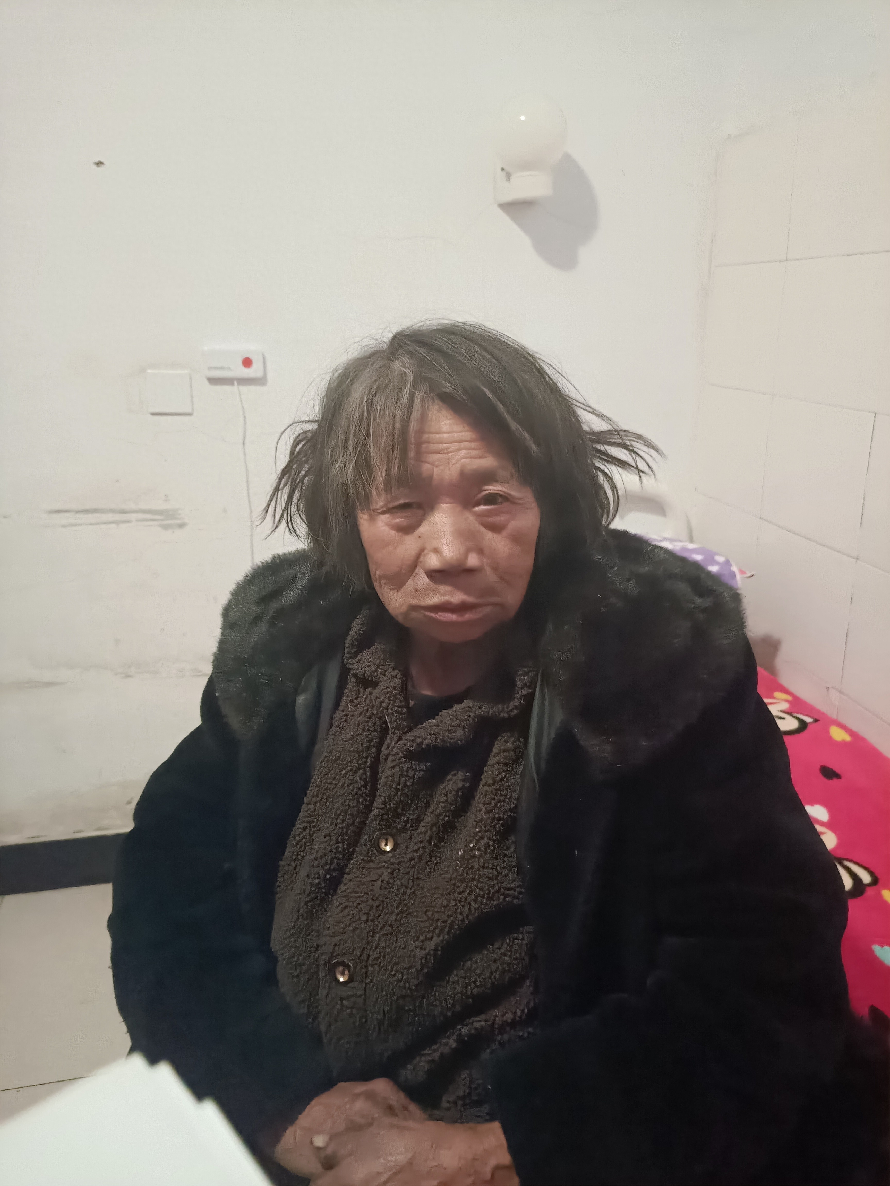 走失者照片 唐山市遵化市寻亲：六旬老太被救助，...