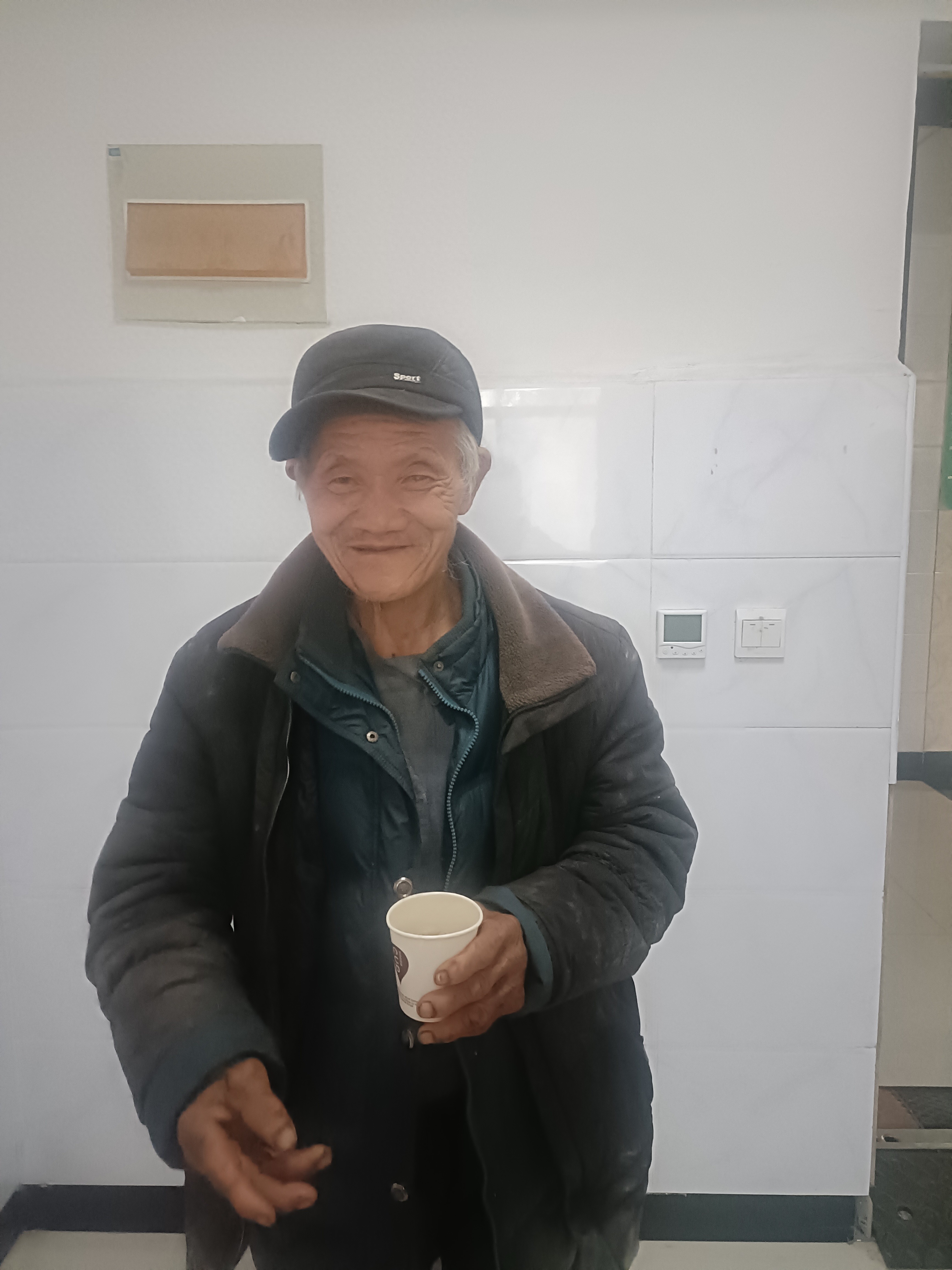走失者照片 菏泽市寻亲：七旬老人被救助，自述叫...
