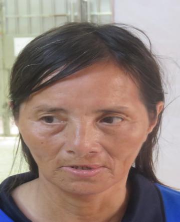走失者照片 玉林市寻亲：五旬女子被救助，穿蓝色...