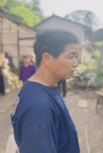 走失者照片 重庆市寻亲：五旬女子被救助，疑患精...