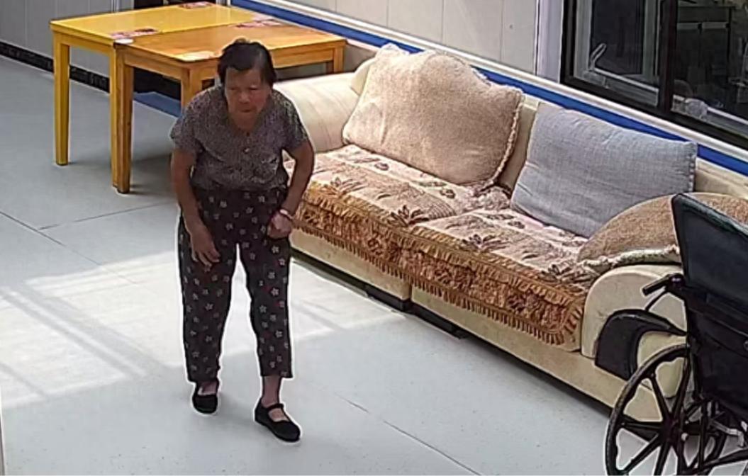 走失者照片 南通市如皋市寻人：九旬老太走失，患...
