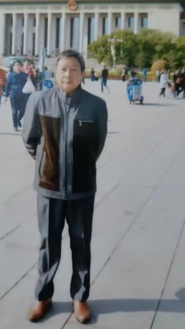 走失者照片 萍乡市寻人：七旬老人走失，穿蓝色短...