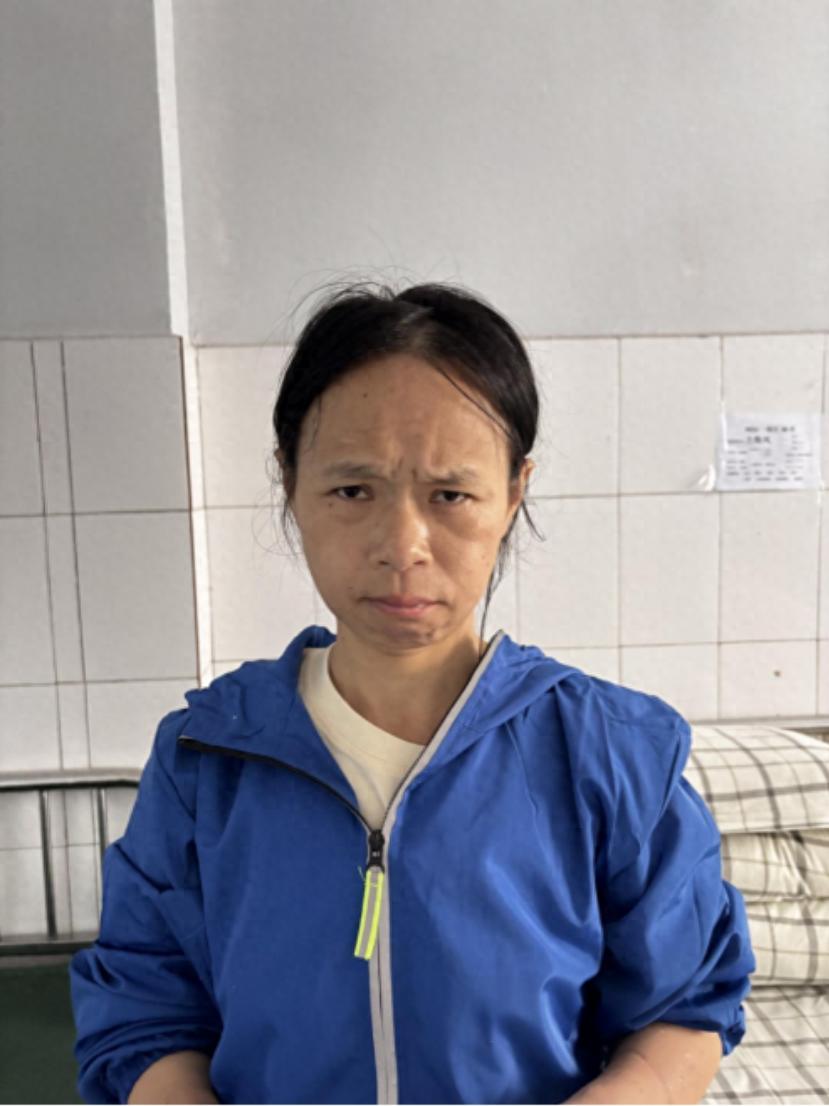走失者照片 成都市寻亲：中年女子被救助，经查名...