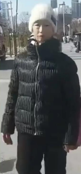 走失者照片 郑州市寻人：六旬老太走失，穿黑色棉...