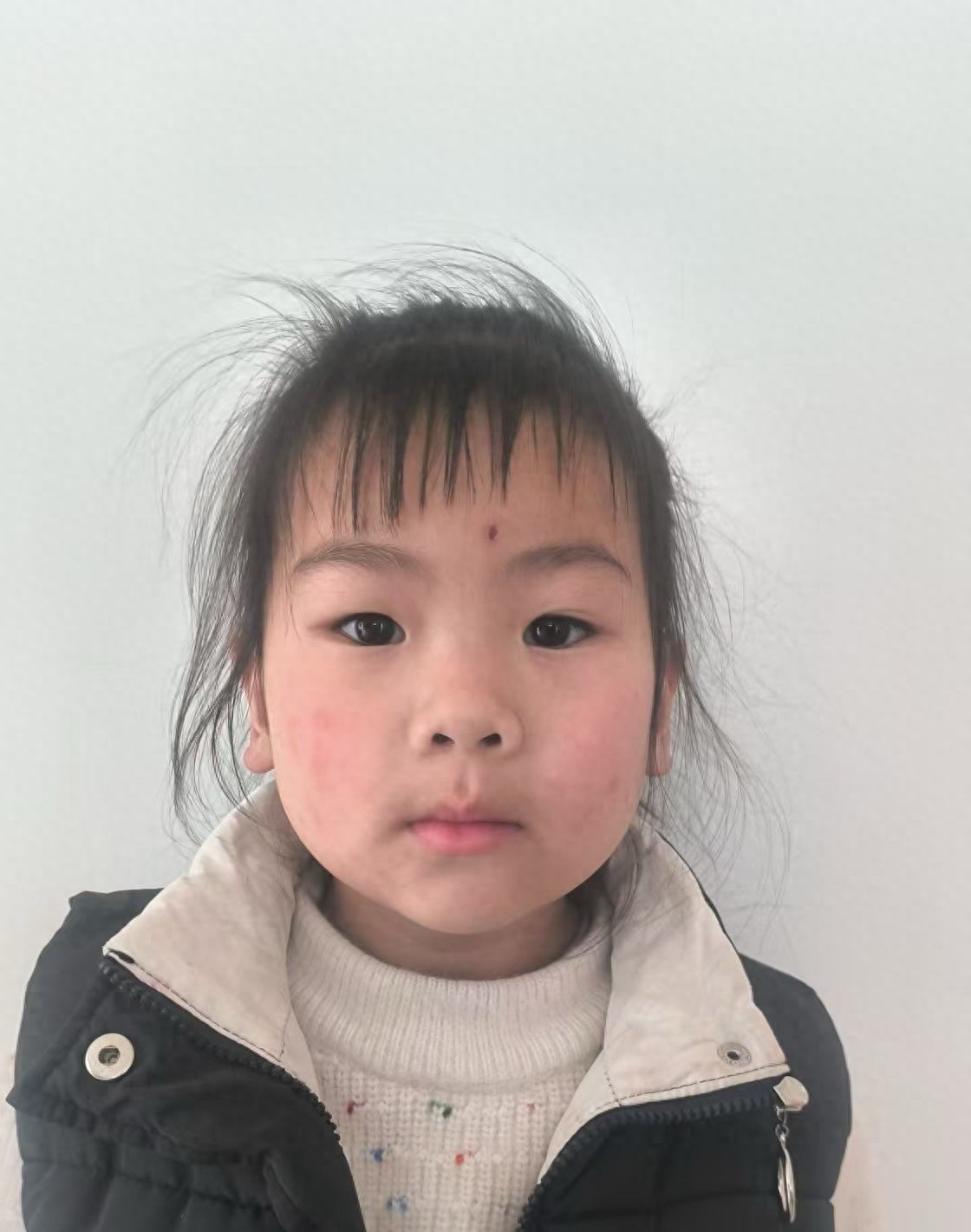 走失者照片 保定市高碑店市寻亲：6岁女孩被救助...