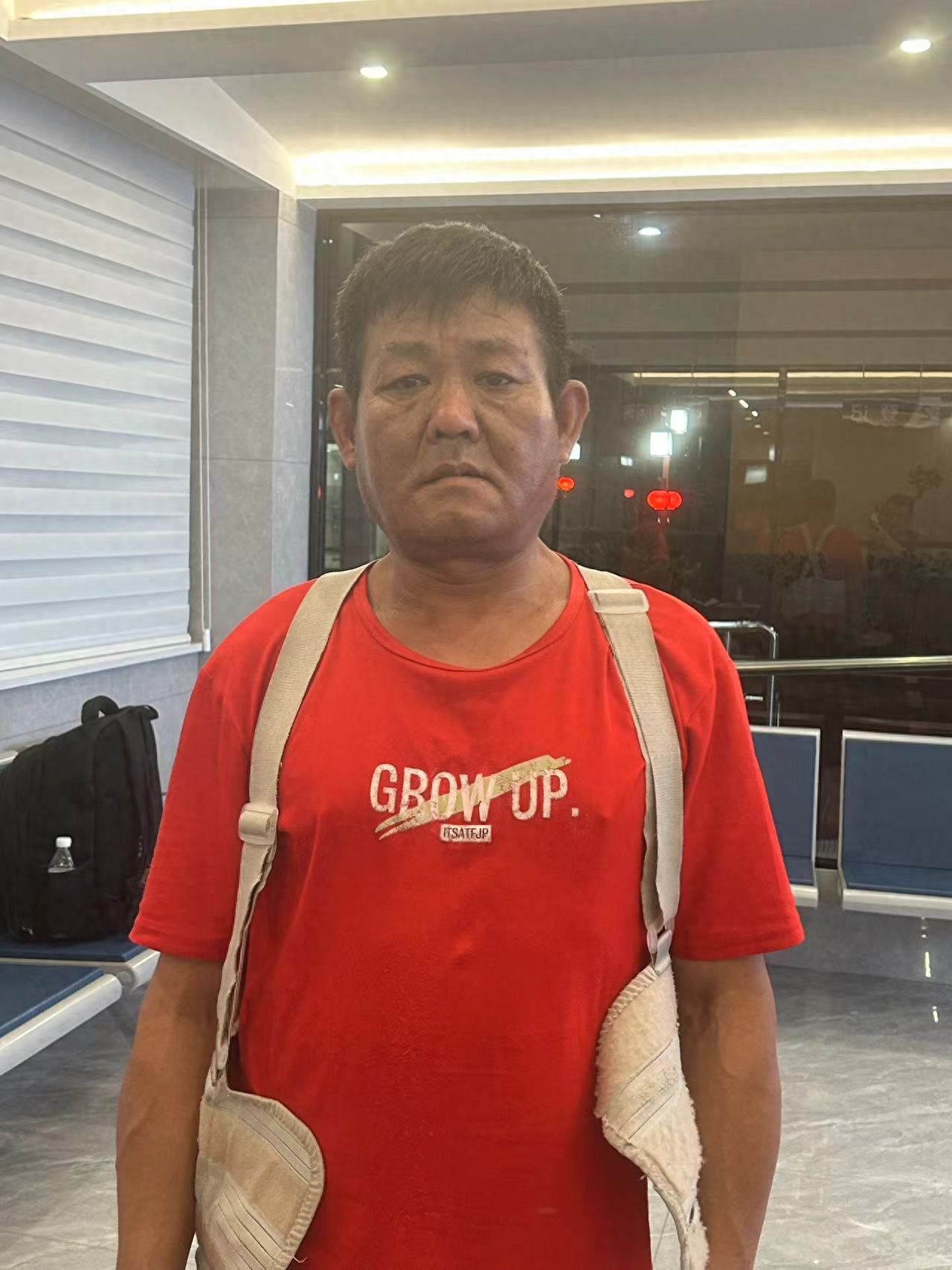 走失者照片 襄阳市寻亲：五旬男子被救助，自写名...