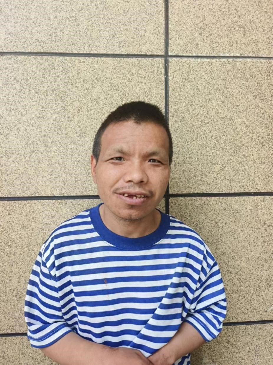 走失者照片 蚌埠市寻亲：中年男子被救助，疑似家...