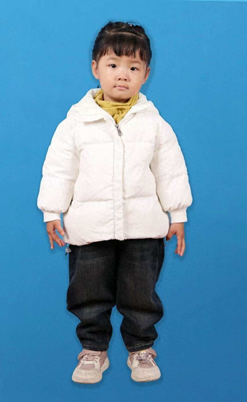 走失者照片 酒泉市敦煌市寻亲：2岁女孩自幼被救...