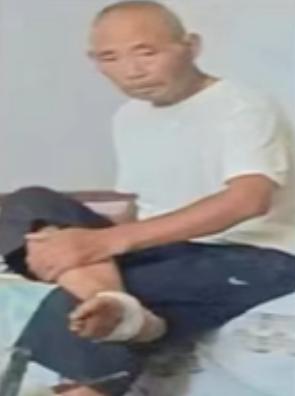 走失者照片 枣庄市寻人：六旬老人走失，患小脑萎...