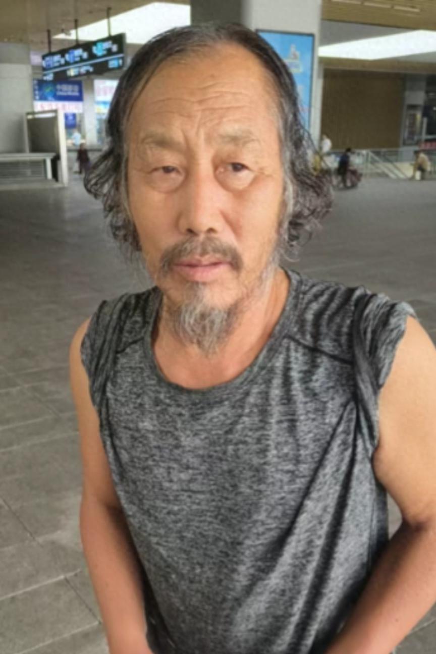 走失者照片 南京市寻亲：七旬老人被救助，自述叫...
