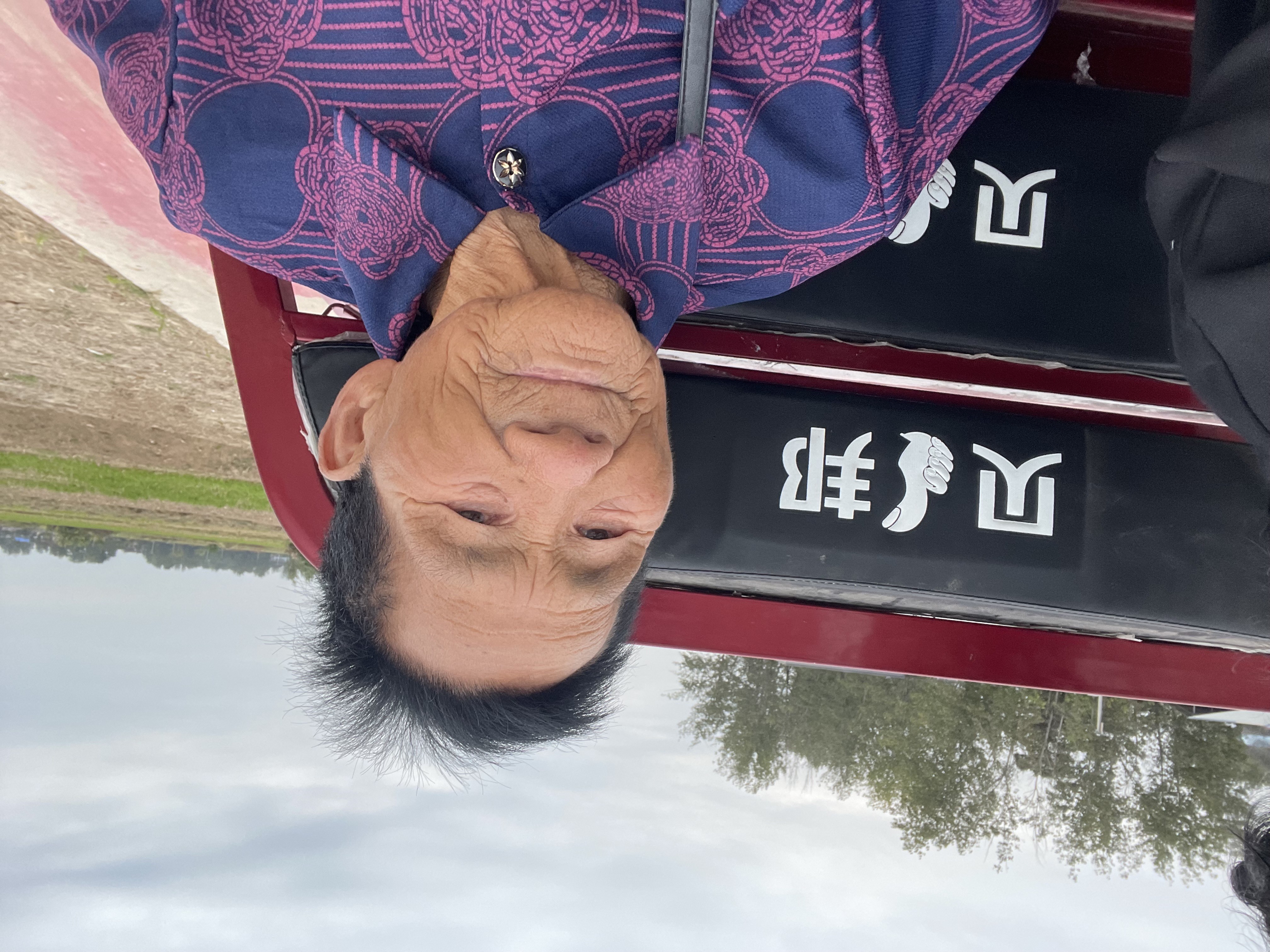走失者照片 郑州市寻人：八旬老太走失，患小脑萎...