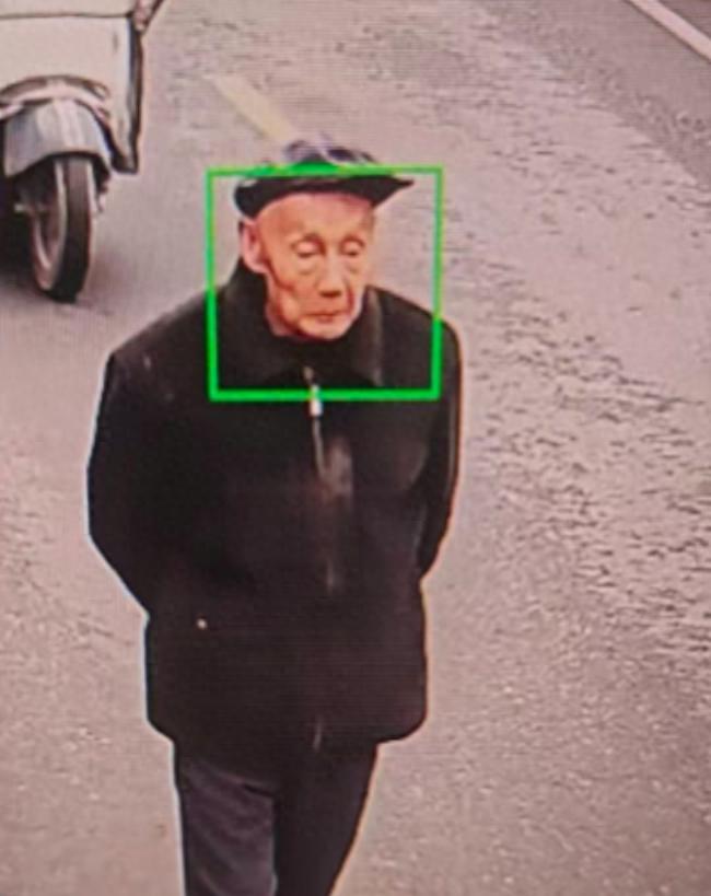 走失者照片 成都市寻人：八旬老人走失，穿黑色衣...