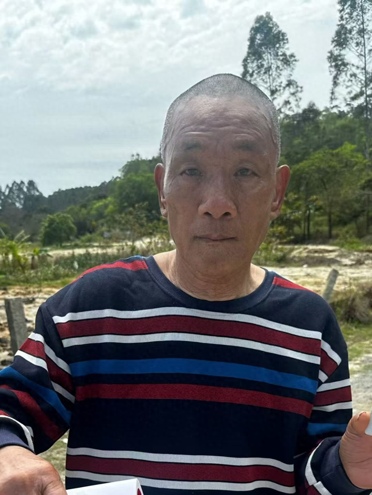 走失者照片 汕尾市寻人：七旬老人走失，患精神障...