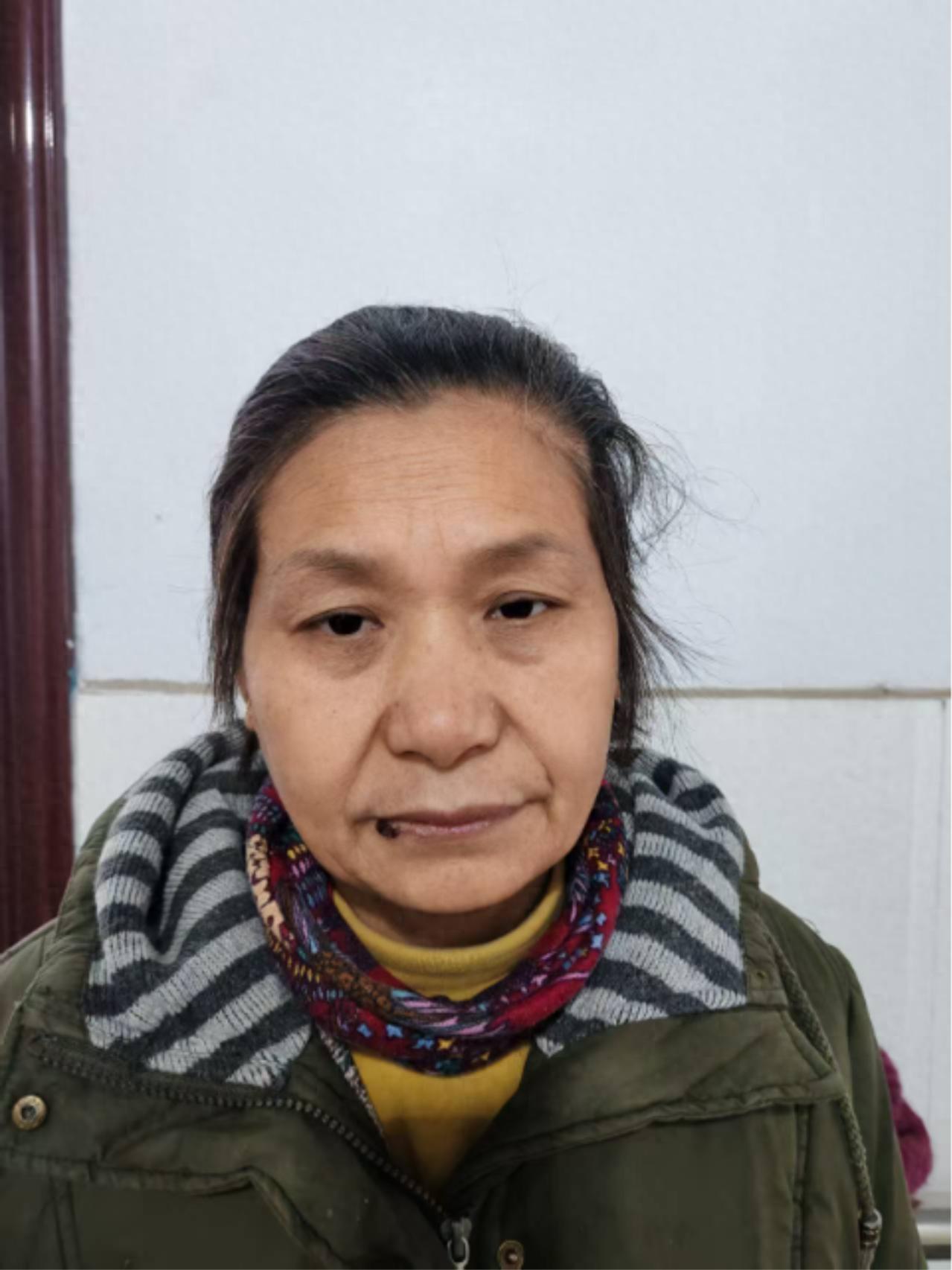 走失者照片 驻马店寻亲：五旬女子被救助，自述叫...