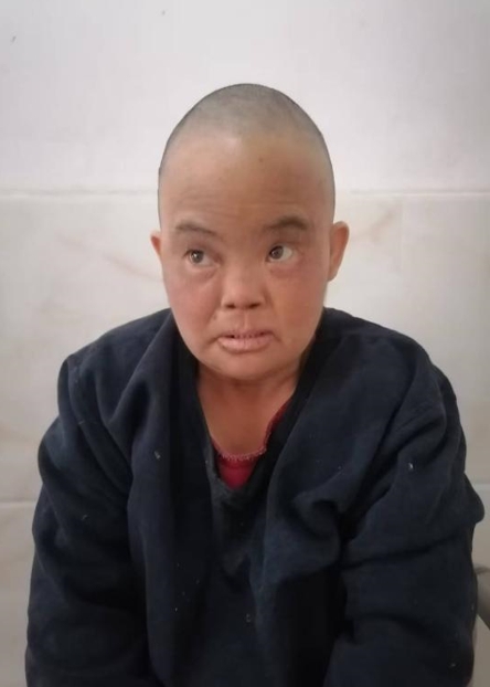 走失者照片 梧州市岑溪市寻亲：中年女子被救助，...