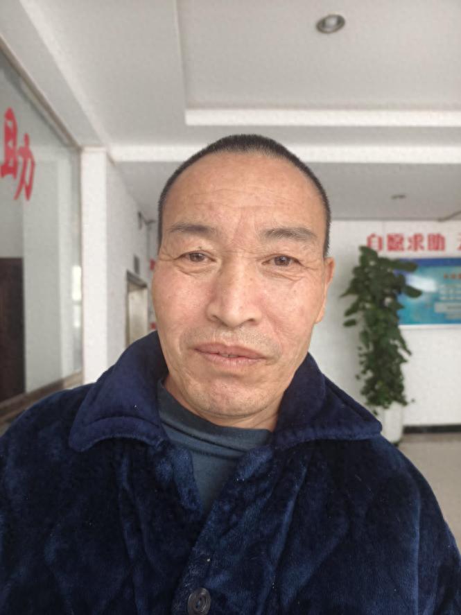 走失者照片 黔南州福泉市寻亲:中年男子被救助,...
