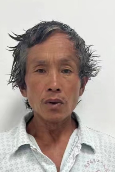 走失者照片 湖州市寻亲：五旬男子被救助，穿黑色...