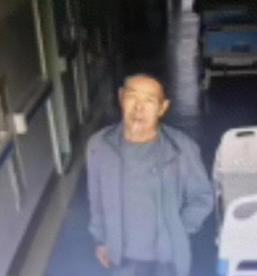 走失者照片 临沂市寻人：七旬老人走失，穿黑灰色...