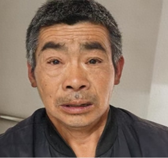 走失者照片 商丘市寻亲：六旬老人被救助，高1米...