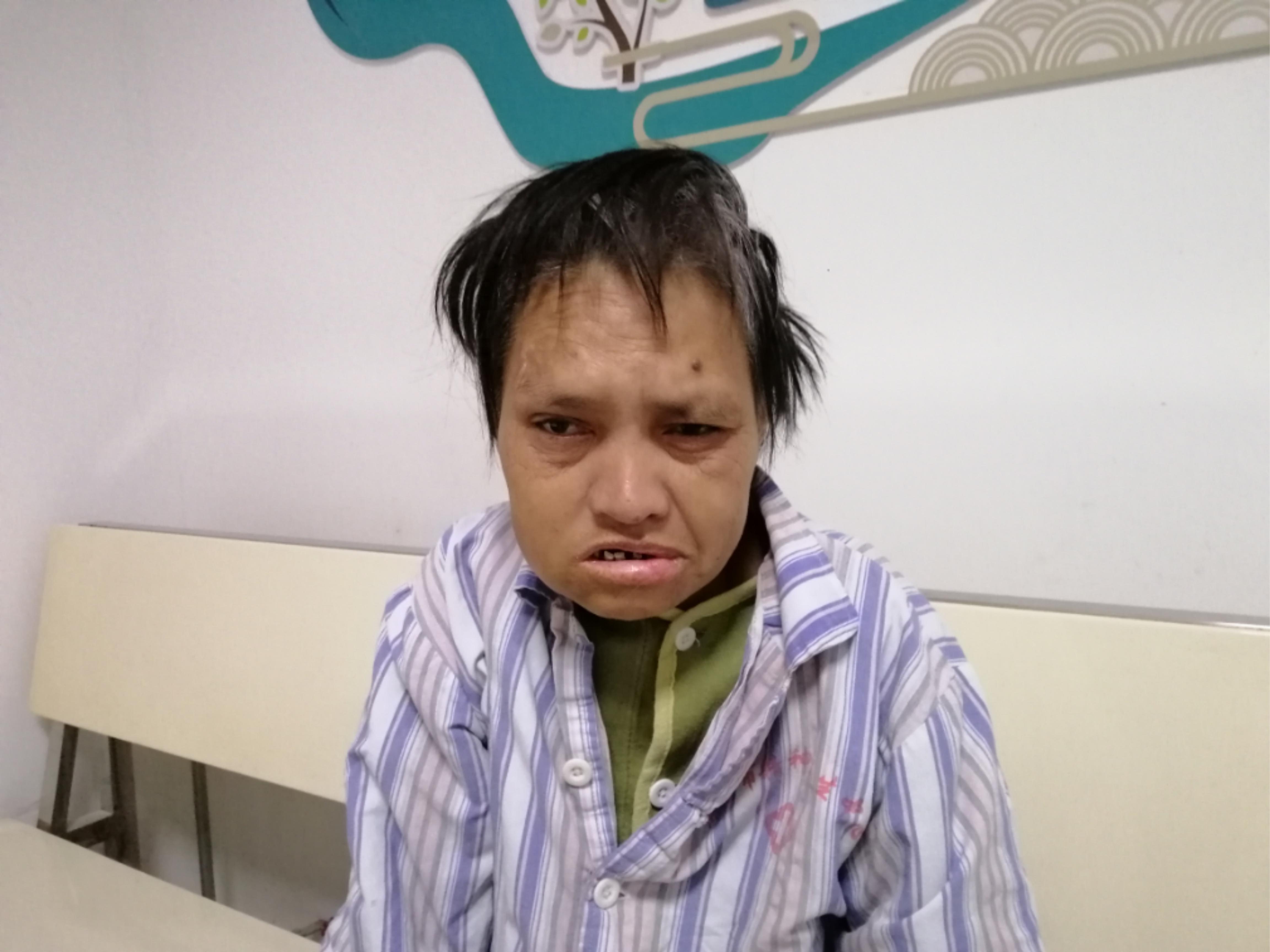 走失者照片 潍坊市寻亲：五旬女子被救助，高1米...