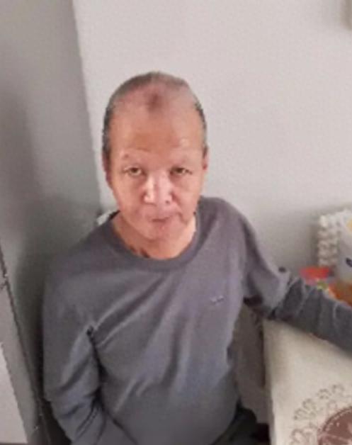 走失者照片 吴忠市寻人：六旬老人走失，穿灰色上...