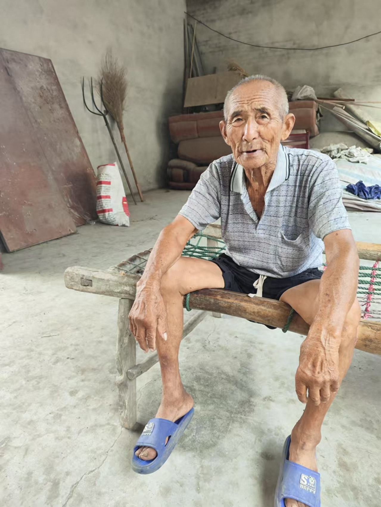 走失者照片 淮北市寻人：八旬老人走失，患精神障...