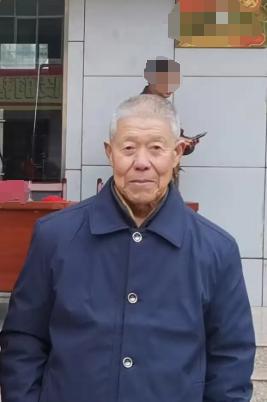 走失者照片 陇南市寻人：七旬老人走失，穿黑色夹...