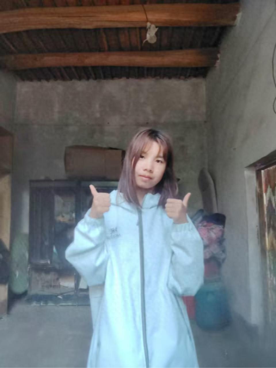 走失者照片 保定市寻人：16岁女孩走失，穿黑色...