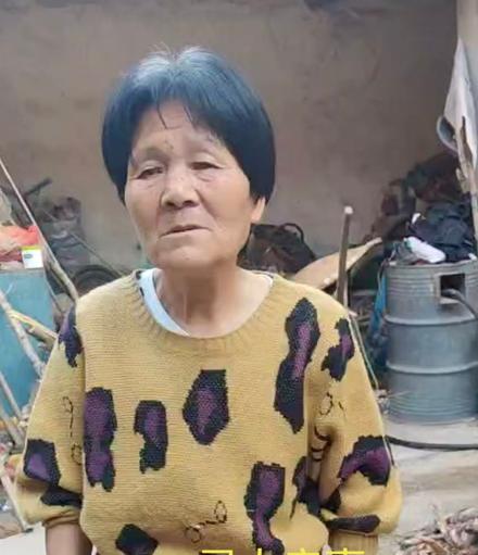 走失者照片 渭南市寻人：六旬老太走失，患脑萎缩...
