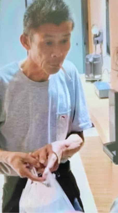 走失者照片 汕头市寻人：六旬老人走失，穿灰色上...