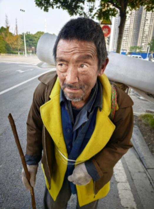走失者照片 德阳市绵竹市寻亲：六旬老人被救助，...