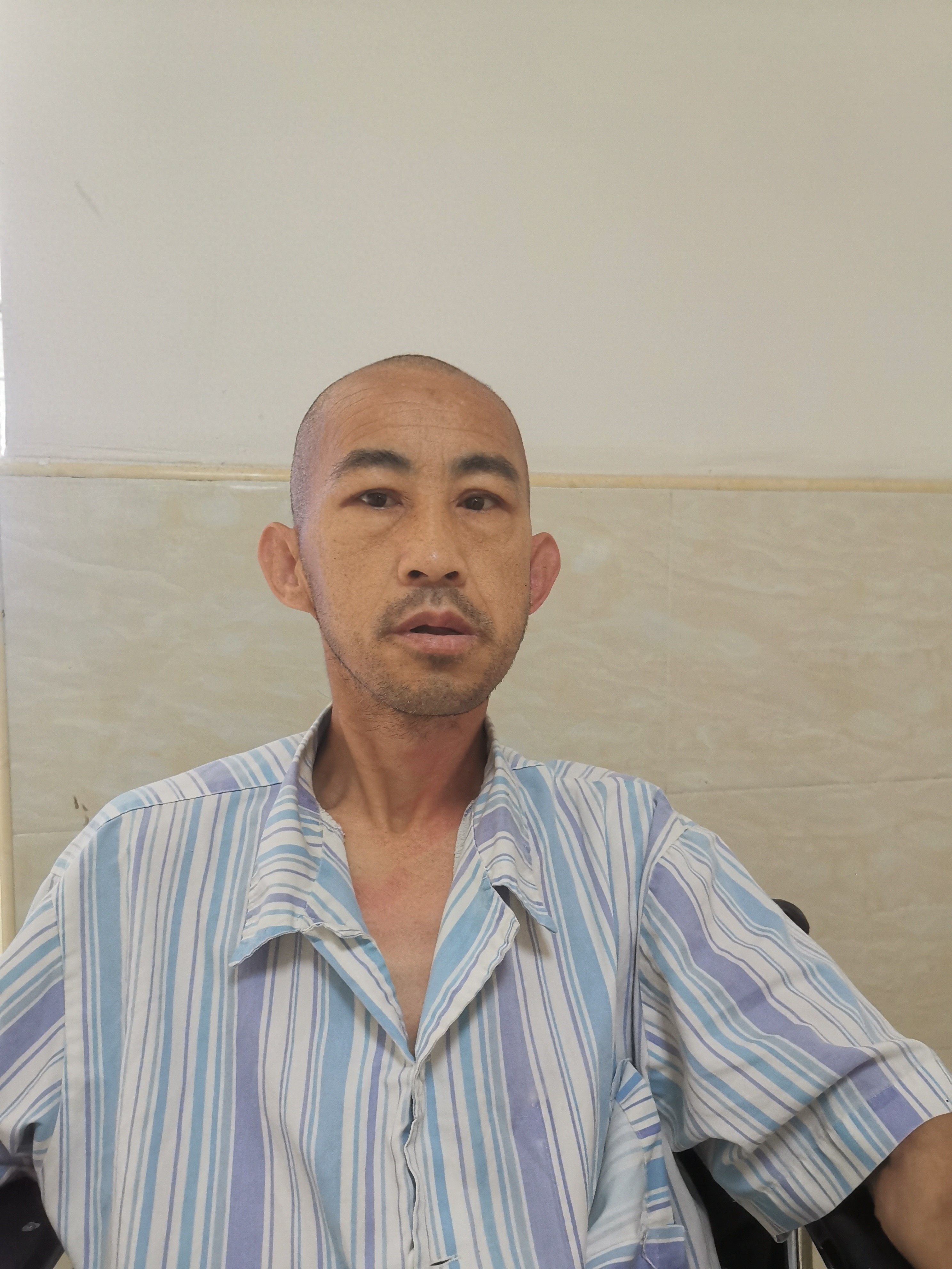 走失者照片 梅州市寻亲：中年男子被救助，自述叫...