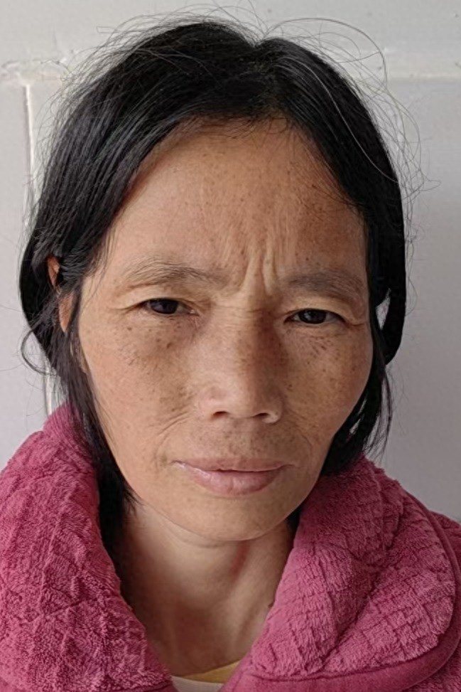 走失者照片 邵阳市寻亲：中年女子被救助，高1米...