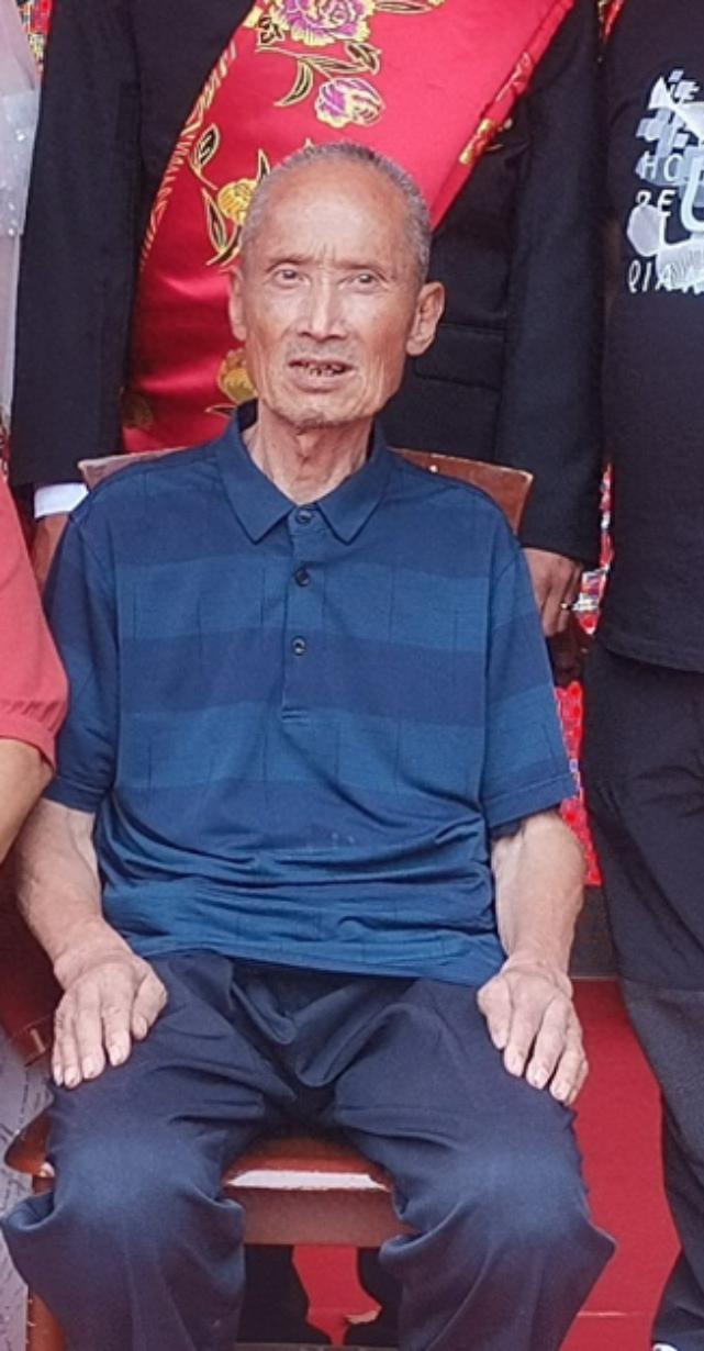 走失者照片 西安市寻人：七旬老人走失，患小脑萎...